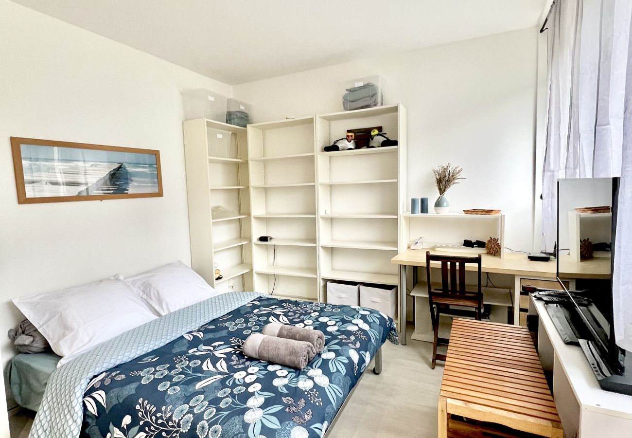 Studio à Saint-Germain-en-Laye - SAINT-GERMAIN-EN-LAYE - Studio Cosy et Charmant